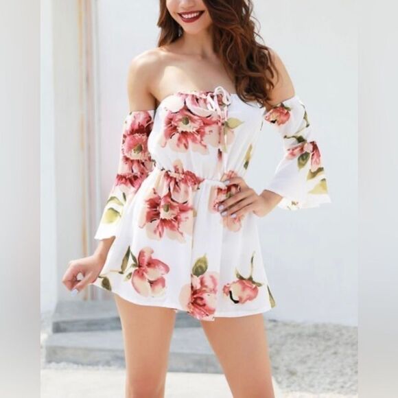 ROMWE Off the Shoulder Floral Romper - Picture 1 of 9